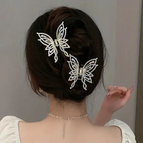 Stunning Rhinestone Butterfly Hair Clip Tie Sparkles - Picture 2 of 3